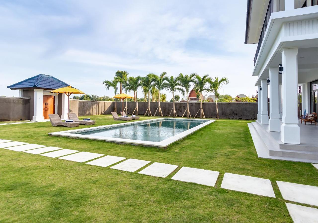 Villa Besakih 5Br, 5 Mins To Beach - Canggu Zewnętrze zdjęcie